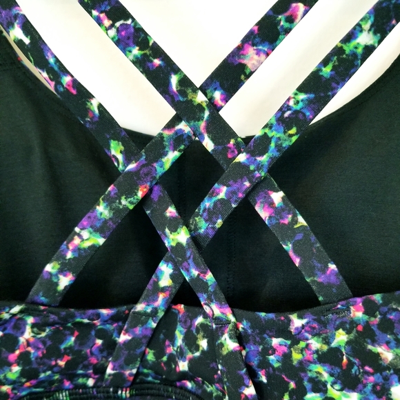 Lululemon Energy Sports Bra Seawheeze Print NWT Athleisure Activewear Yoga Gym - Picture 4 of 9